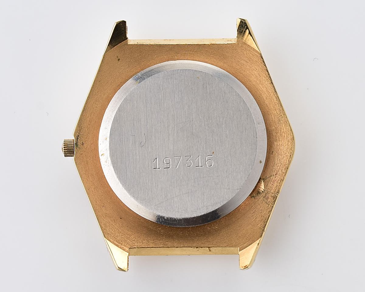 TIME CAPSULE: Automatic soviet SLAVA with quartz movement – New Old Stock(NOS)!