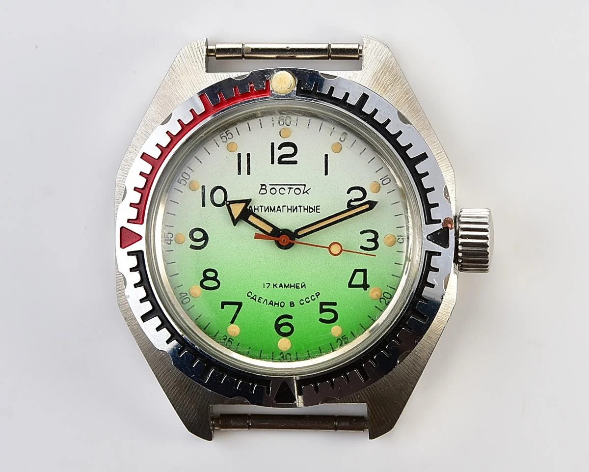 TIME CAPSULE: Mechanical watch Vostok Amphibia – New Old Stock (NOS)!