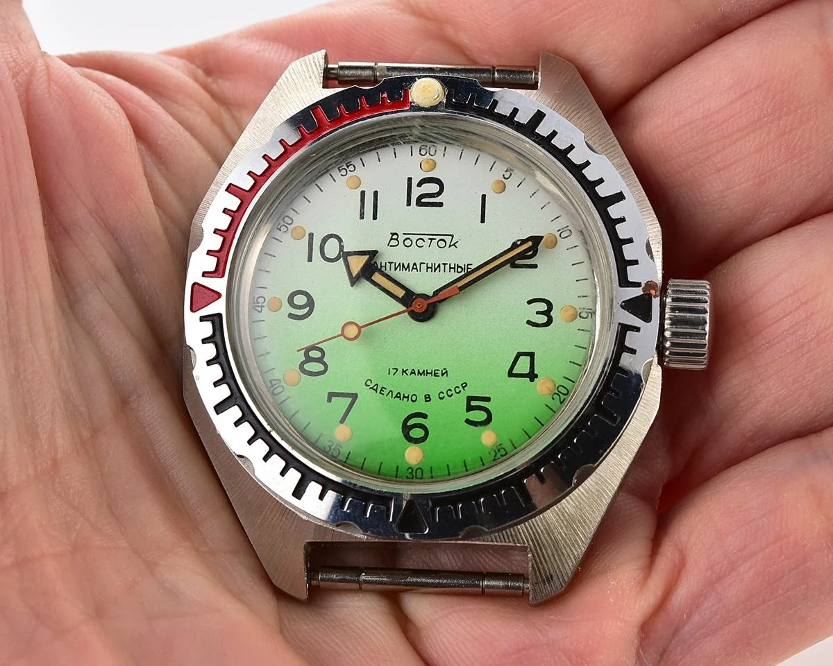 TIME CAPSULE: Mechanical watch Vostok Amphibia – New Old Stock (NOS)!