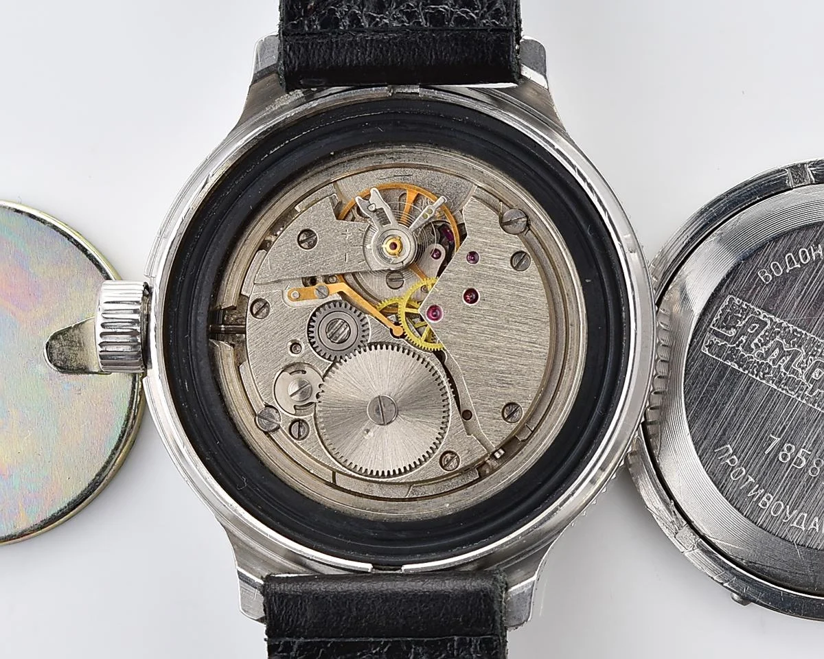 Soviet Vostok Amphibia vintage mechanical watch with minaret & Quran quote on the dial