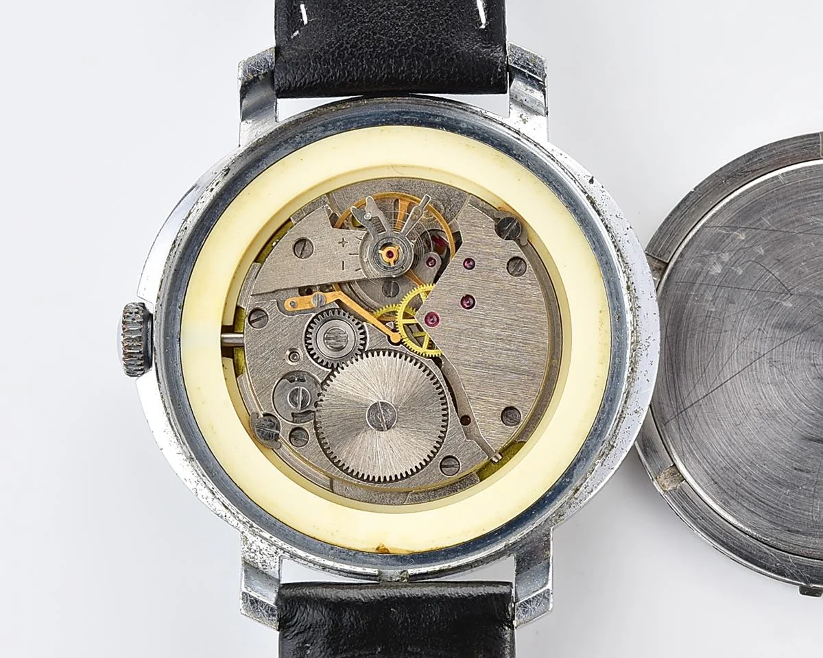 Large vintage Wostok (Vostok) mechanical wristwatch