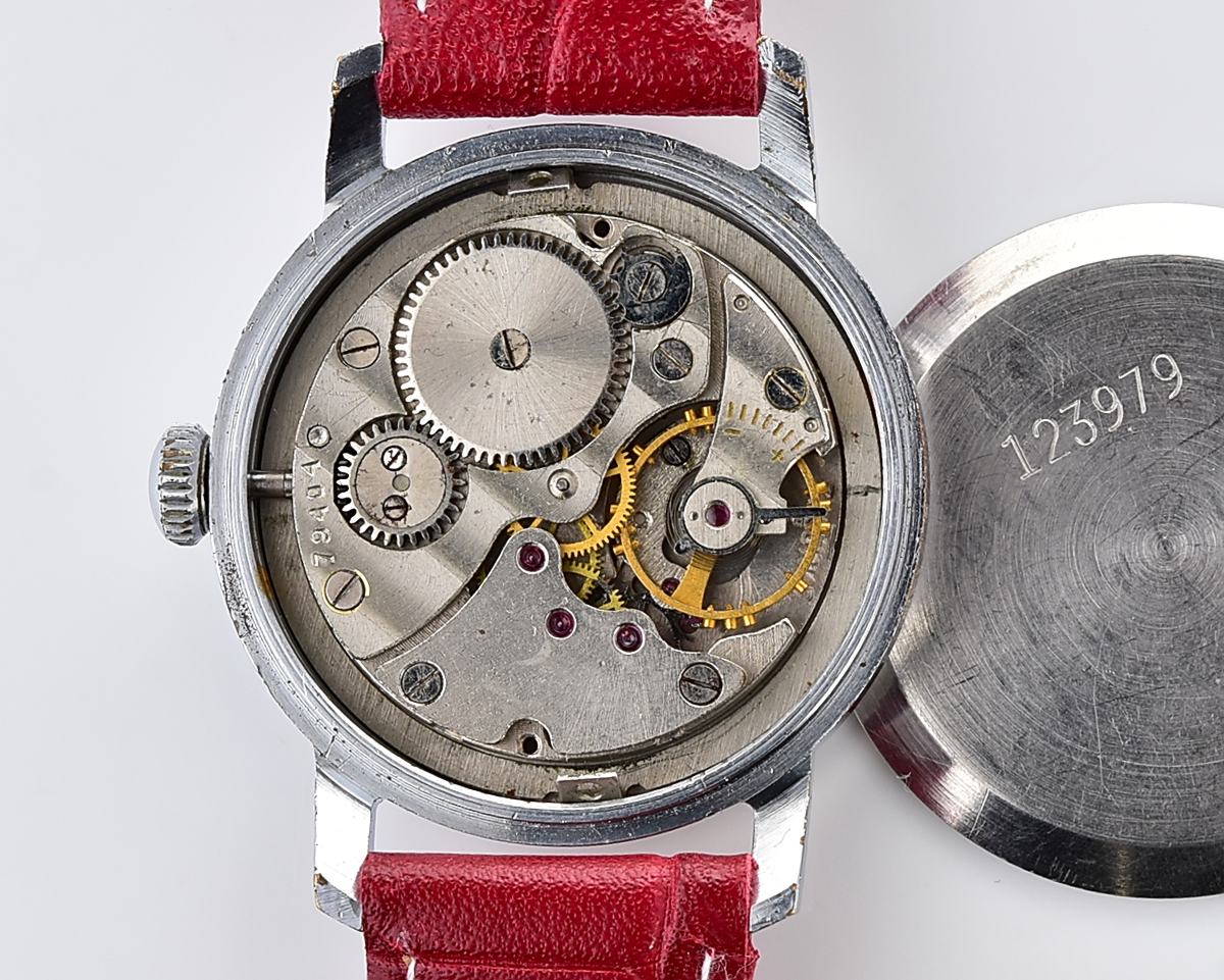 ZiM soviet mechanical wrist watch with crimson dial