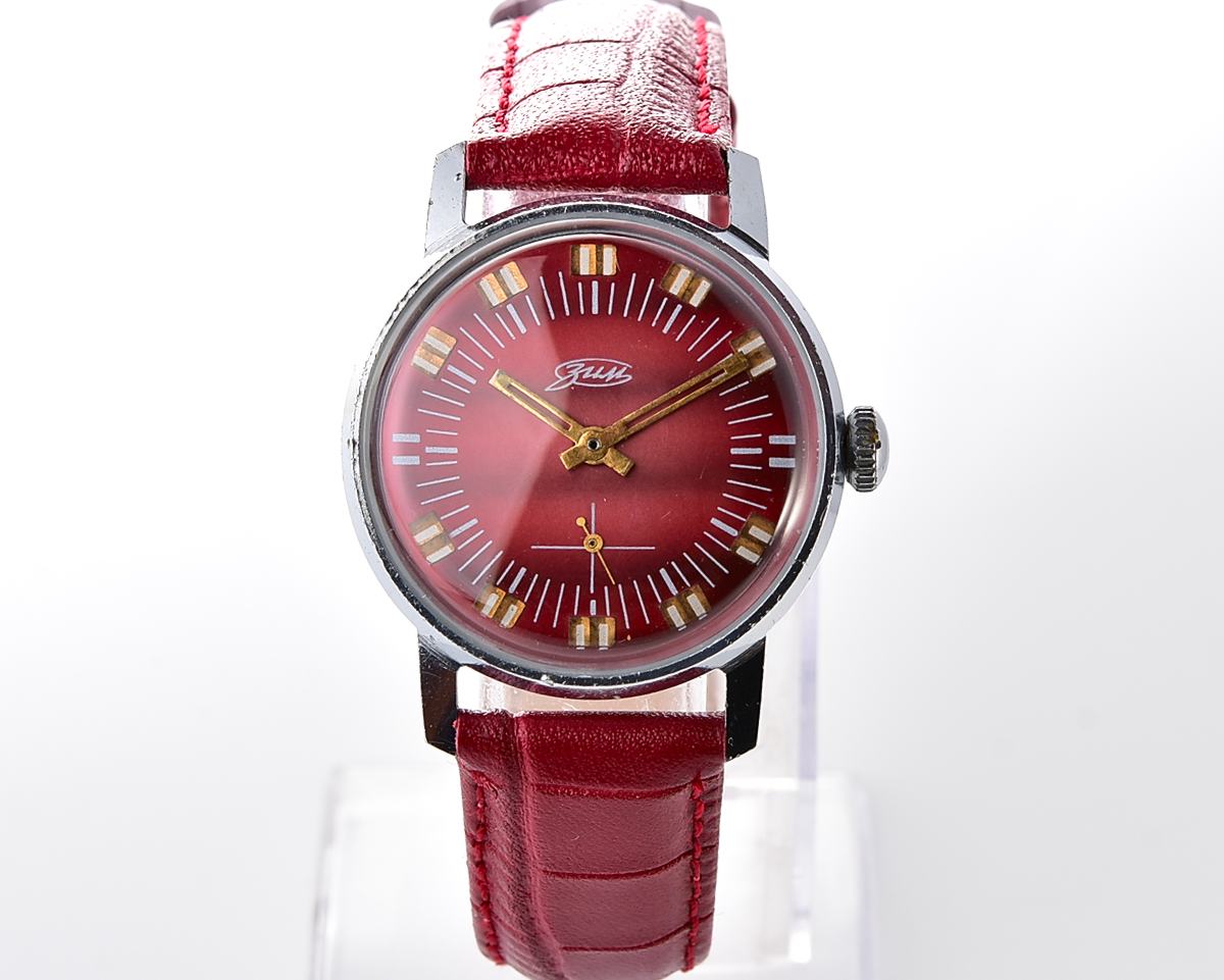 ZiM soviet mechanical wrist watch with crimson dial