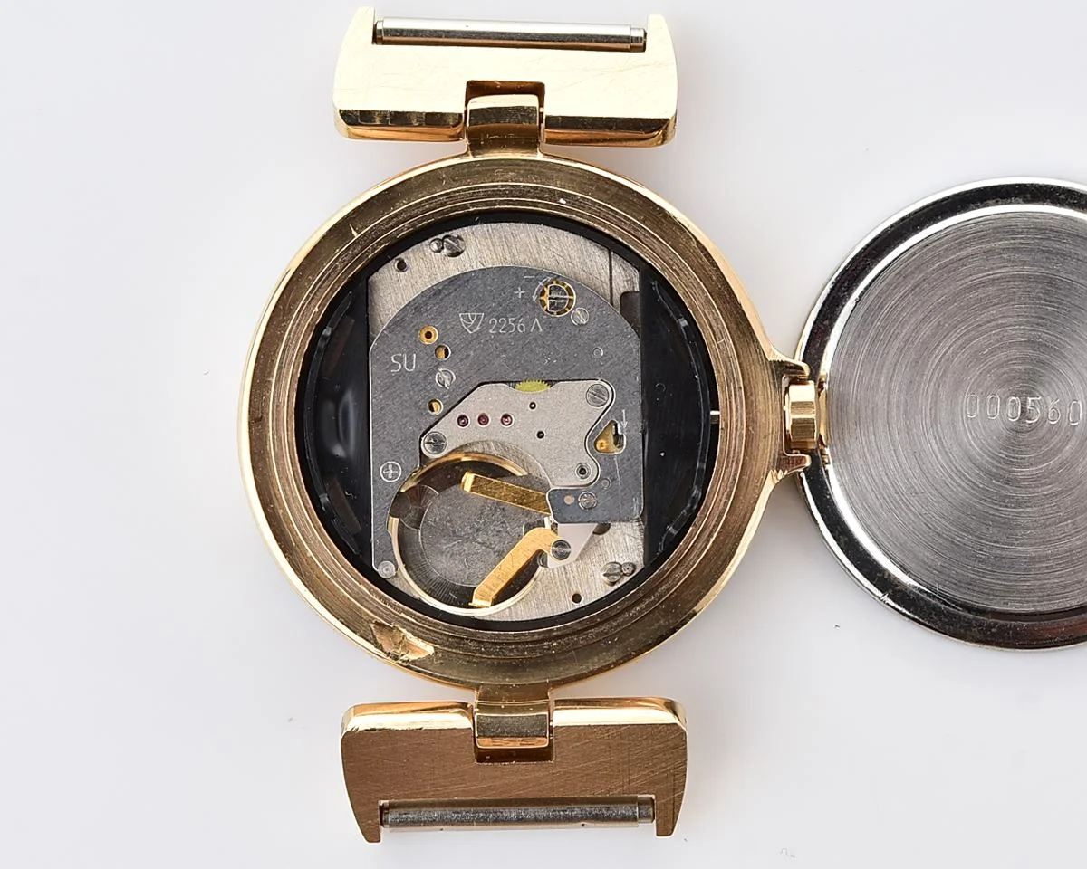 TIME CAPSULE: Soviet Chaika Lithium vintage quartz wristwatch - New Old Stock (NOS)!