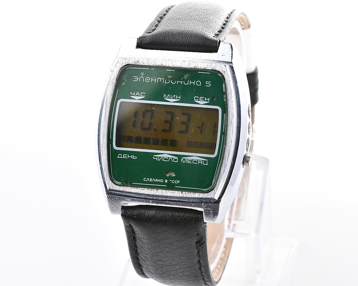 Large vintage USSR digital watch Electronika 5