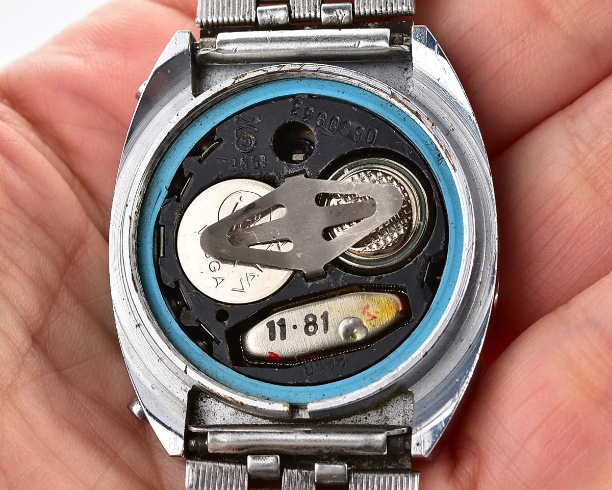 First Red LED Digital Vintage USSR Wristwatch Electronika E-1 Pulsar!