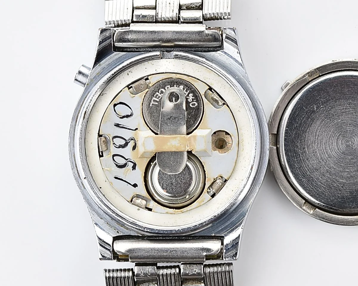Digital vintage USSR ladies wristwatch Electronika-5 with stainless steel bracelet
