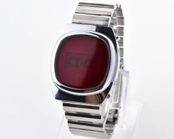 First Red LED Digital Vintage USSR wristwatch Electronika E-1 "illuminator" Pulsar!