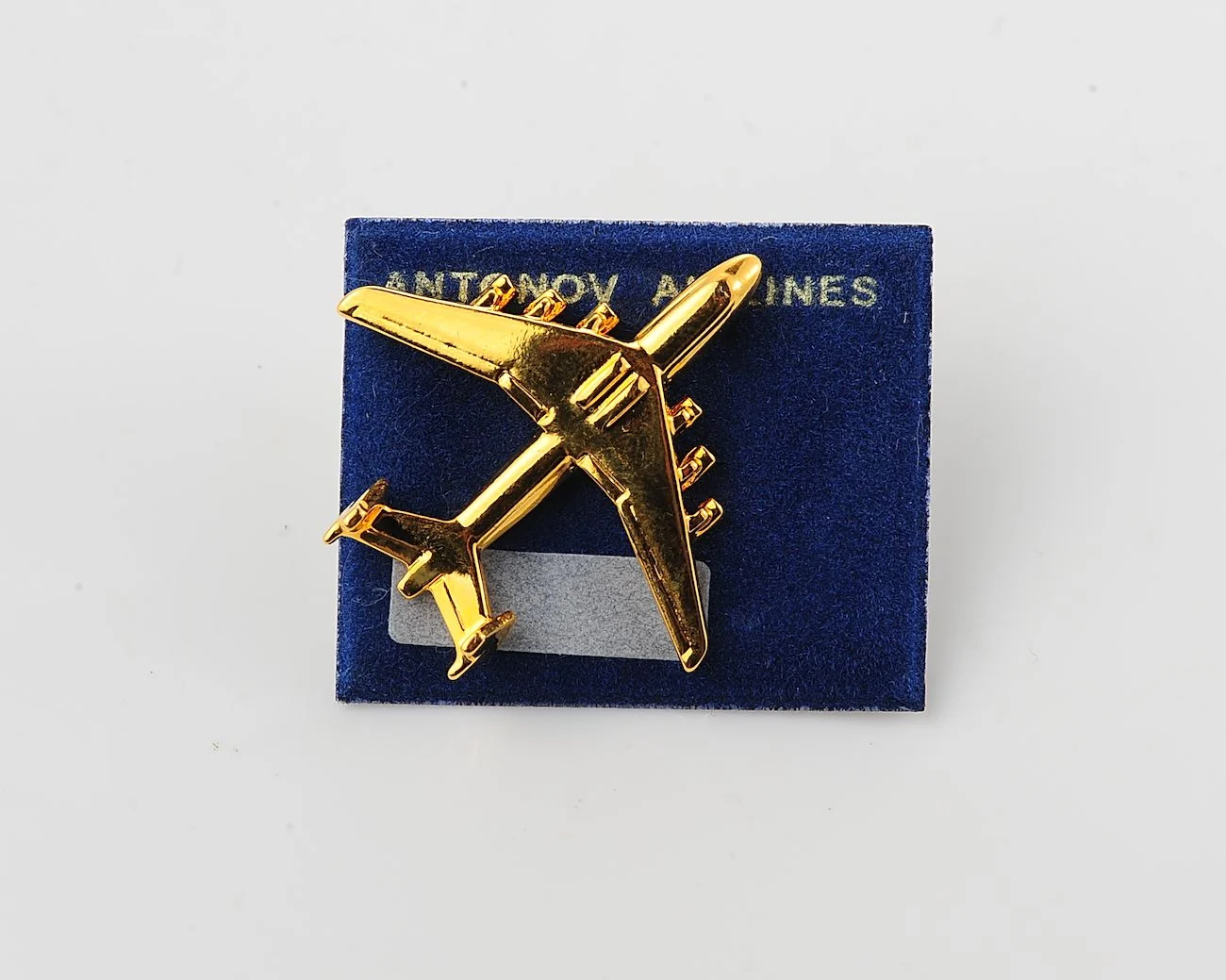 🇺🇦 Antonov An-225 «Mriya» gold-tone pin on Antonov Airlines card – 100% of revenue goes to Ukrainian Armed Forces - Image 3