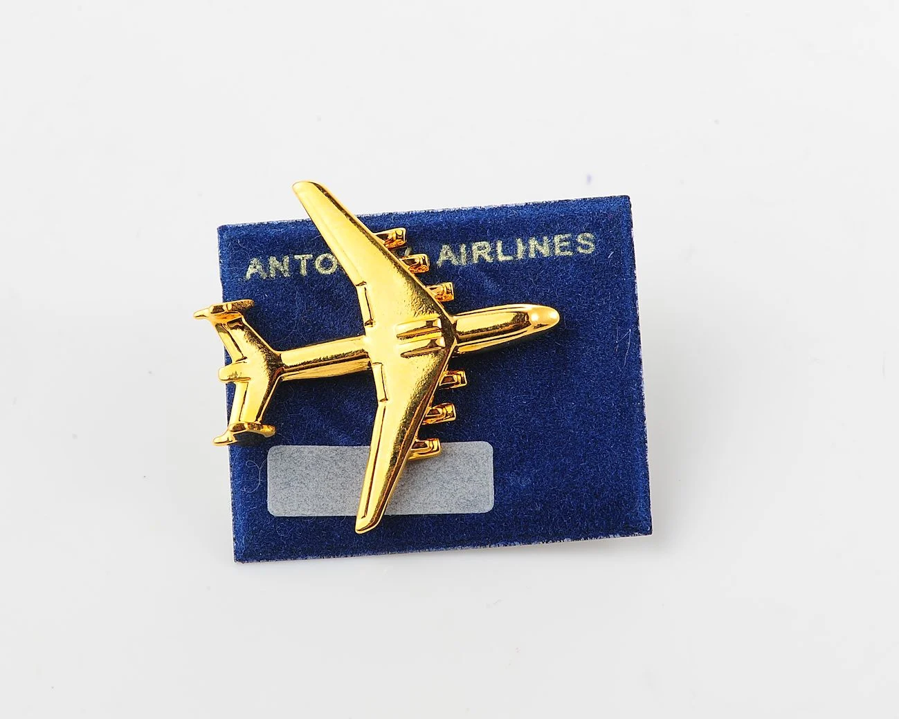 🇺🇦 Antonov An-225 «Mriya» gold-tone pin on Antonov Airlines card – 100% of revenue goes to Ukrainian Armed Forces