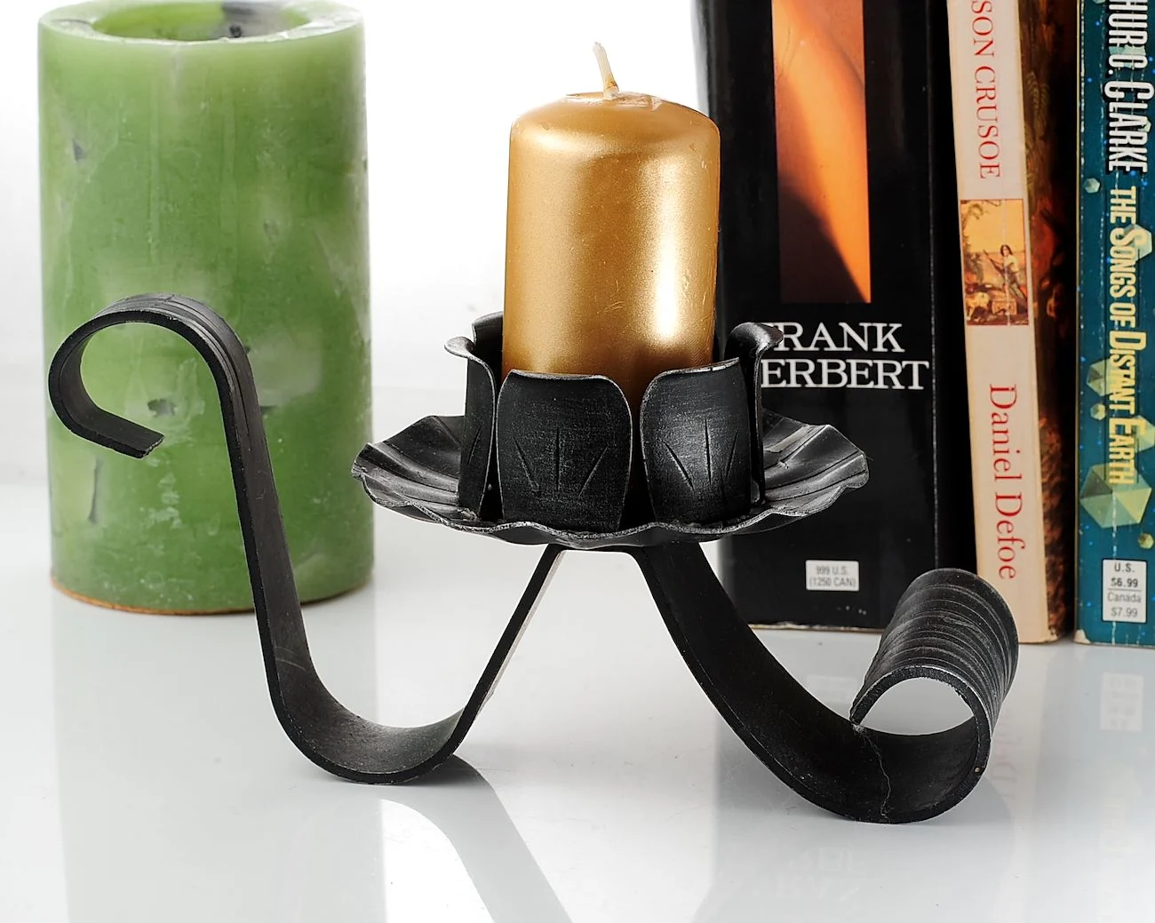 Vintage Soviet Wrought Iron Style Candle Holder – Black Metal Tulip Petal Candlestick