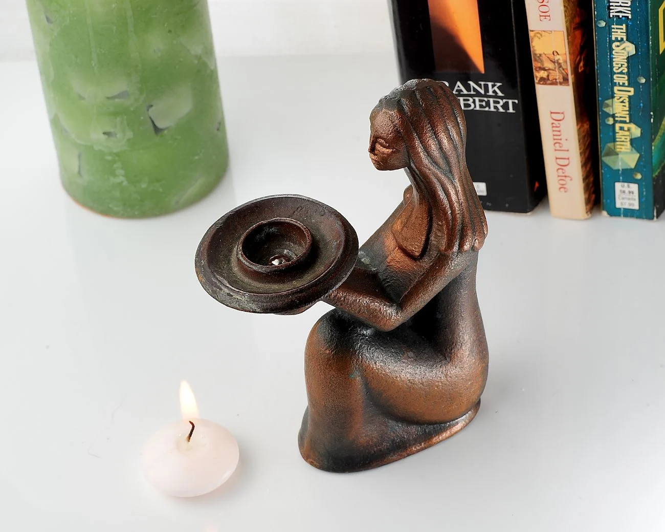 GIFTSHOP candle holder girl 19331-SCS_1932
