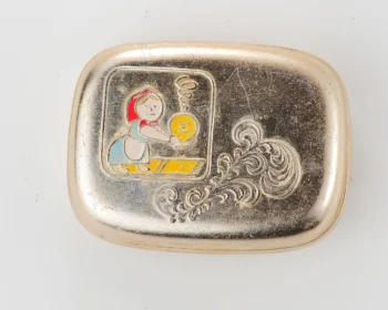 Vintage Soviet aluminium soap box – enamelled Kolobok fairy-tale lid, gold-tone travel soap case