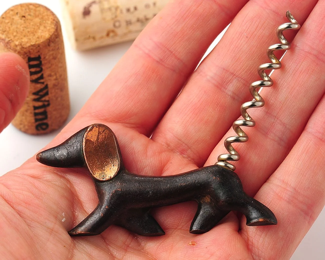 GIFTSHOP wine opener dog corkscrew 19326-SCS_1955