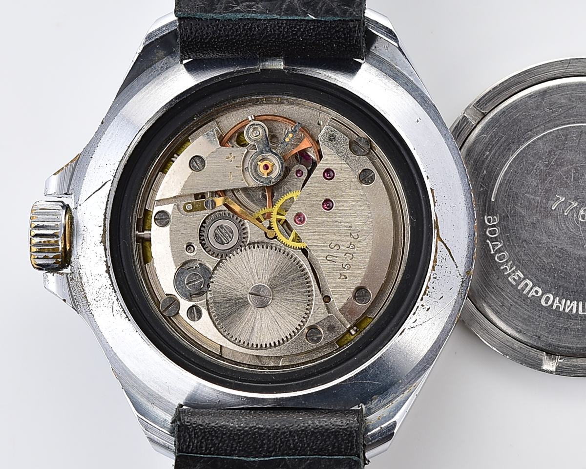Vostok Komandirskie paratroopers mechanical wristwatch for airborn troops