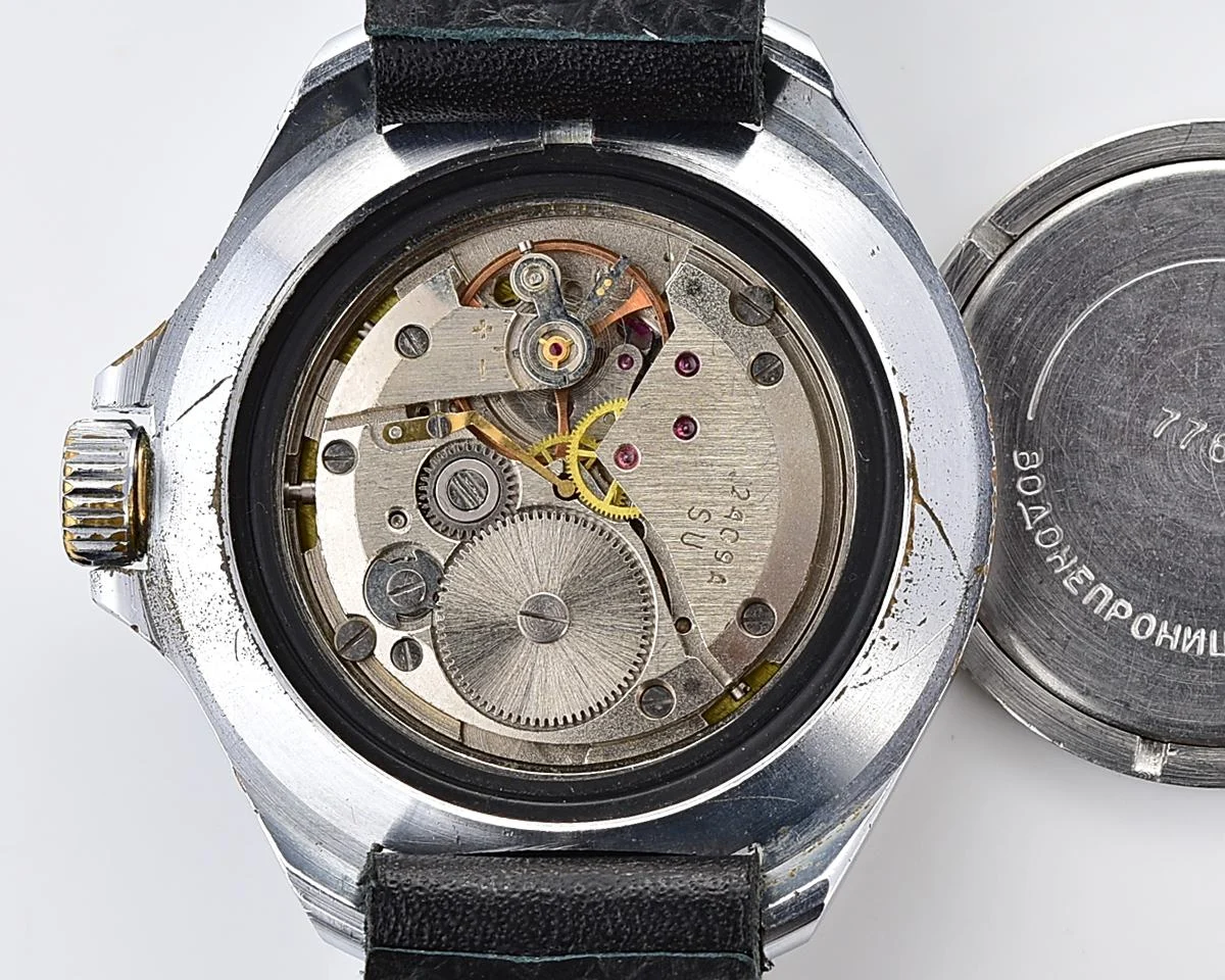 Vostok Komandirskie paratroopers mechanical wristwatch for airborn troops