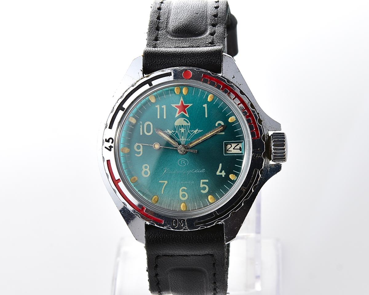 Vostok Komandirskie paratroopers mechanical wristwatch for airborn troops