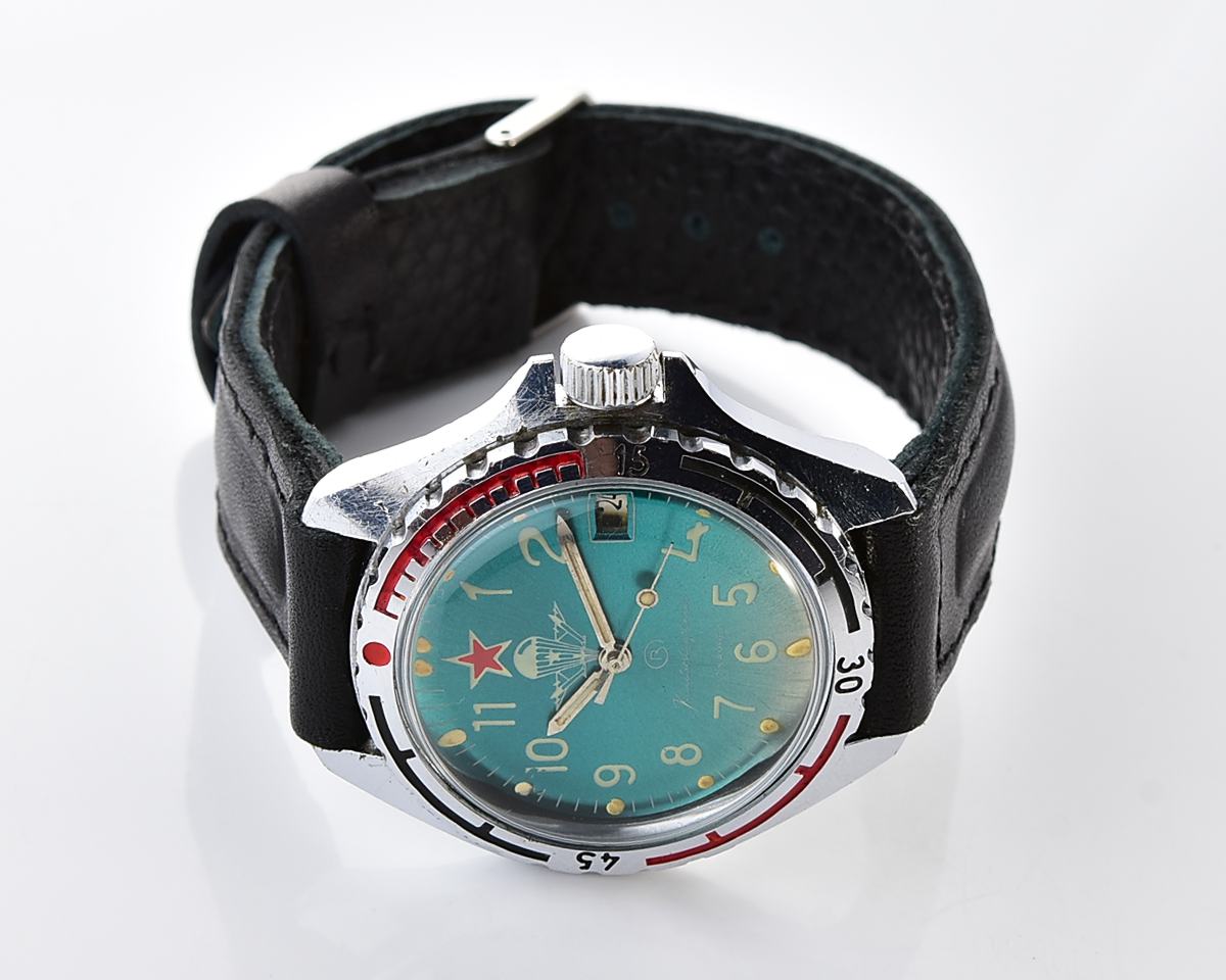 Vostok Komandirskie paratroopers mechanical wristwatch for airborn troops