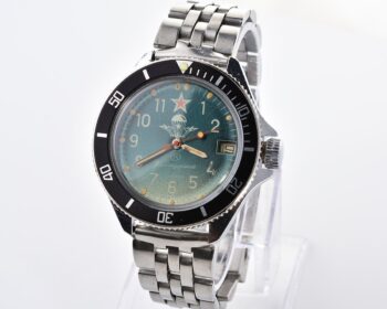 Vostok Komandirskie paratroopers mechanical wristwatch for airborn troops