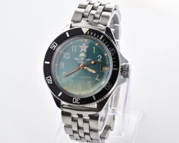 Vostok Komandirskie paratroopers mechanical wristwatch for airborn troops