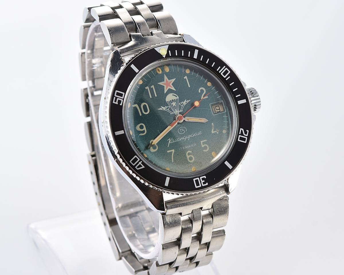 Vostok Komandirskie paratroopers mechanical wristwatch for airborn troops