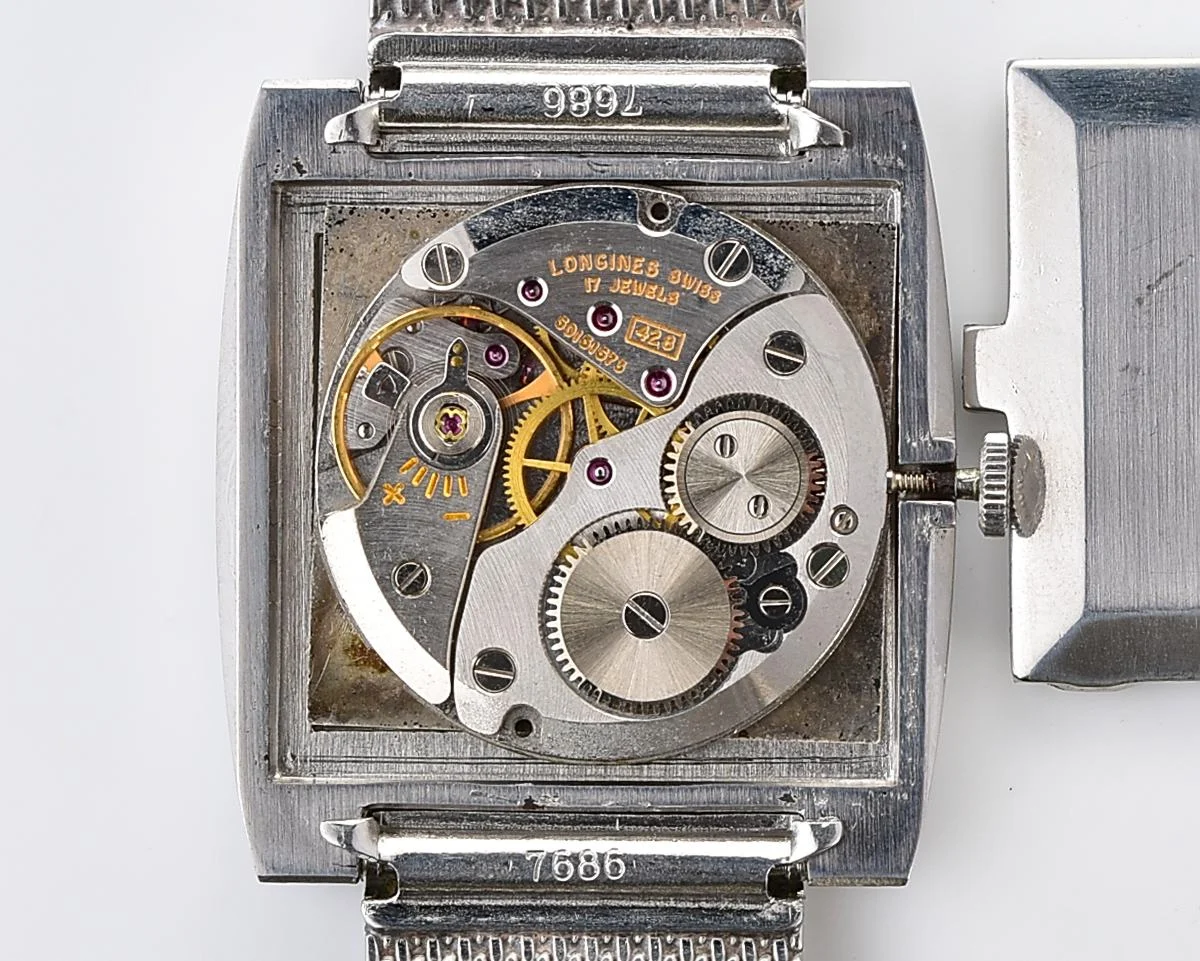 Longines Dress watch with Ultra-Slim Cushion Case with Original Factory Mesh Bracelet from 1970