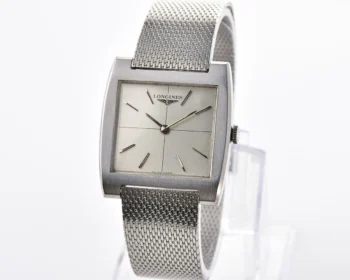 Longines Dress watch with Ultra-Slim Cushion Case with Original Factory Mesh Bracelet from 1970