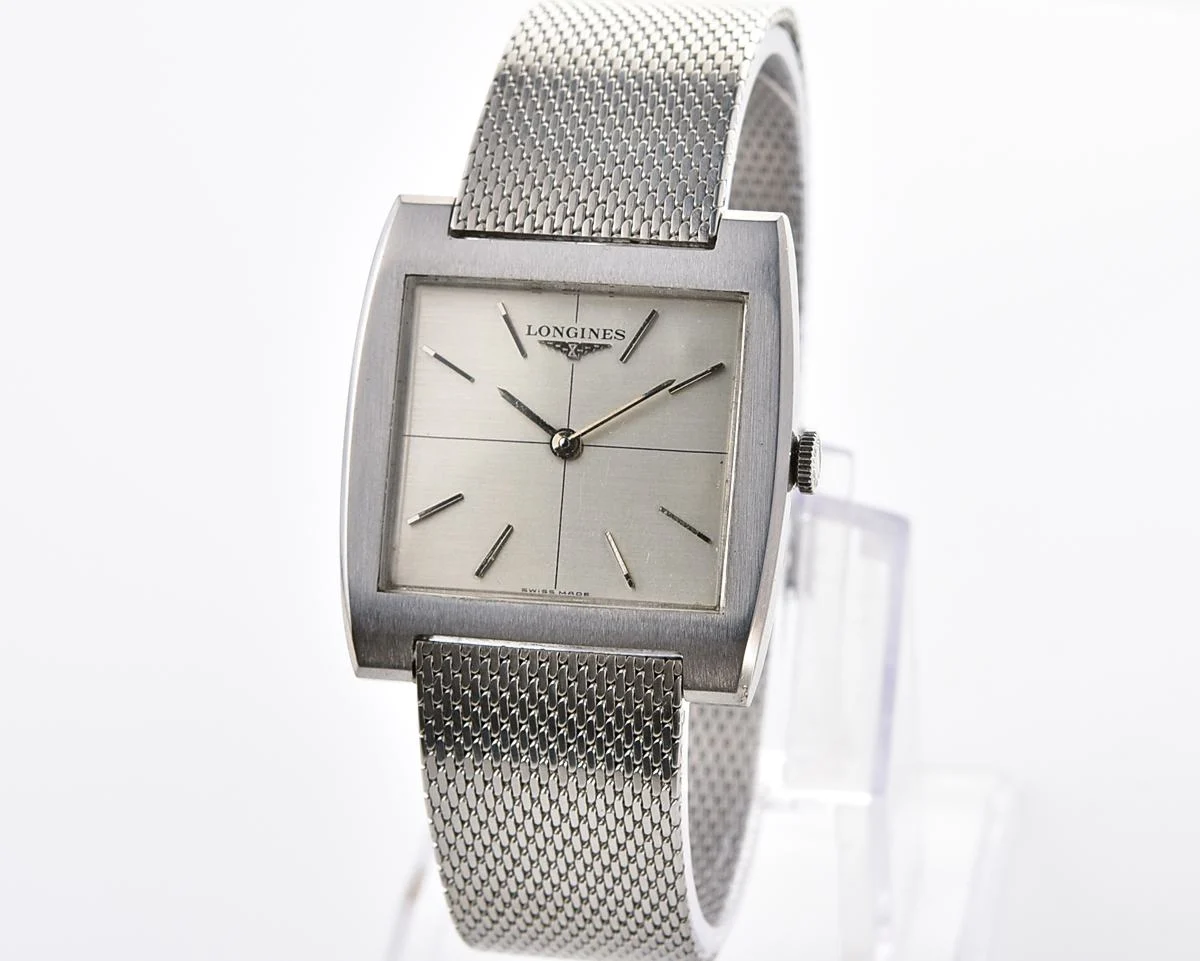 Longines Dress watch with Ultra-Slim Cushion Case with Original Factory Mesh Bracelet from 1970