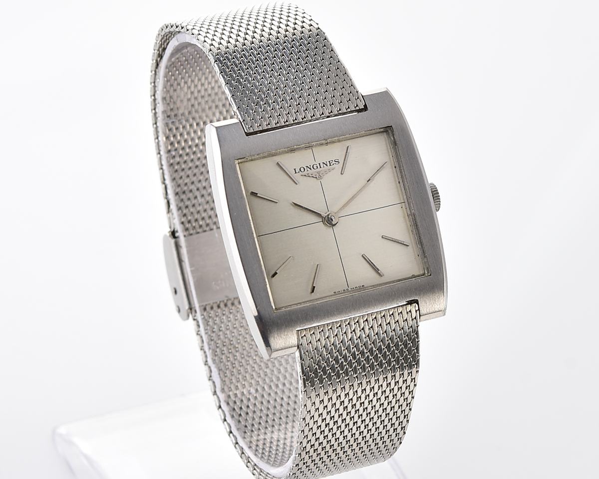 Vintage 1970 Longines Dress - Ultra-Slim Cushion Case with Original Factory Mesh Bracelet