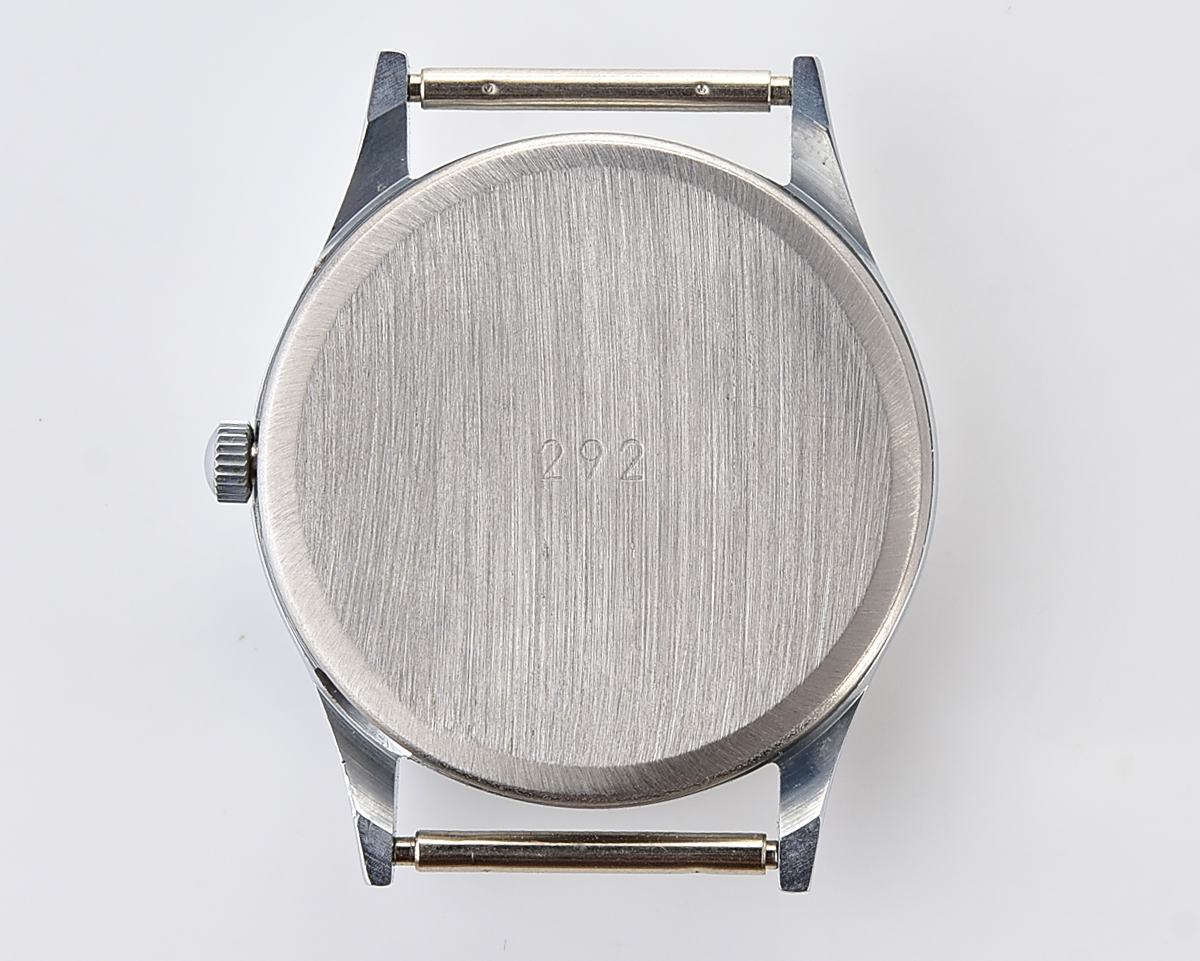 TIME CAPSULE: soviet LUCH automatic quartz watch - New Old Stock(NOS)!
