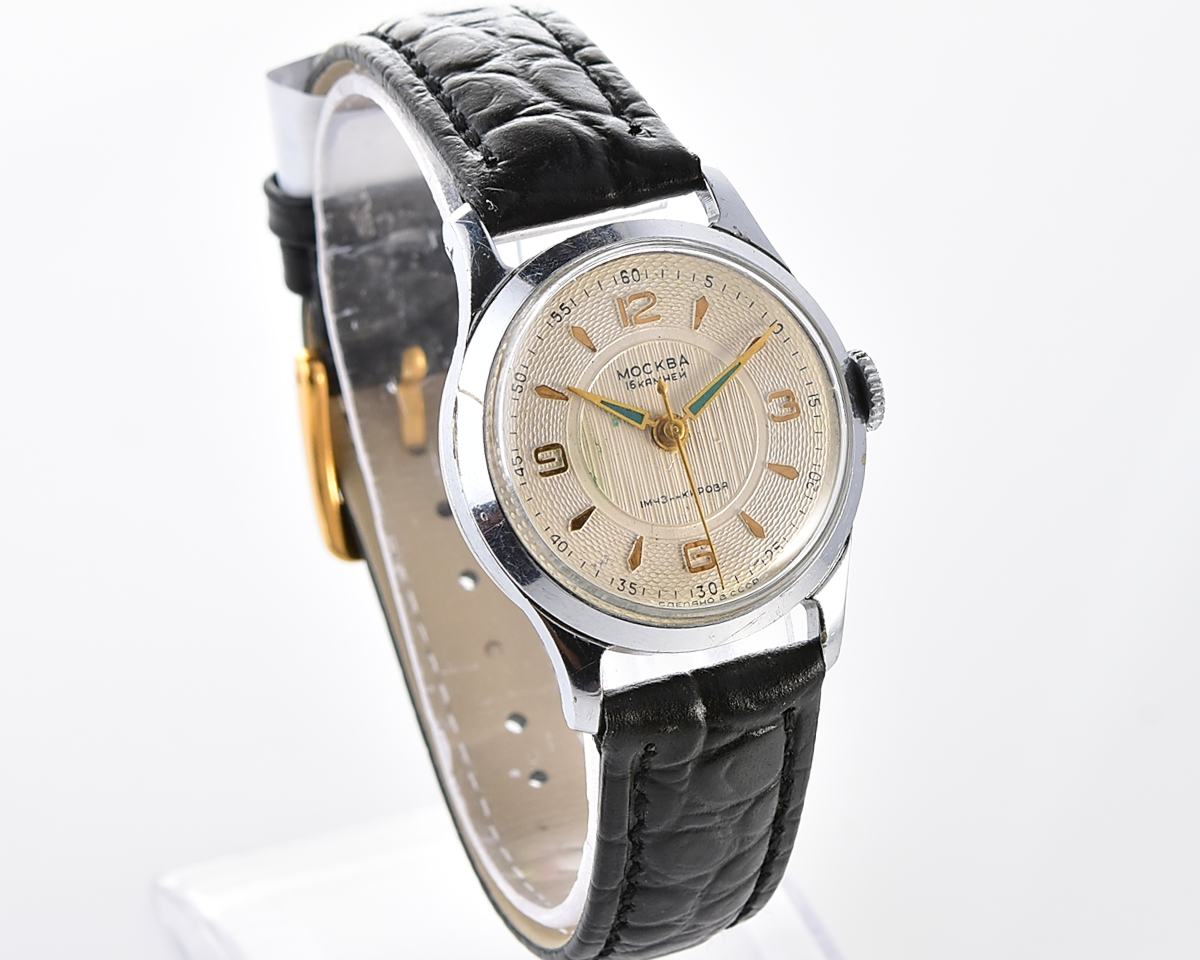 Excellent MOSKVA soviet vintage mechanical watch