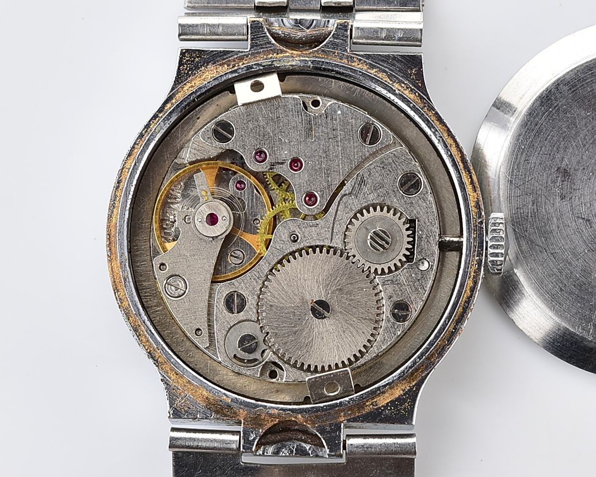 Vintage soviet mechanical POBEDA watch with stainless steel bracelet