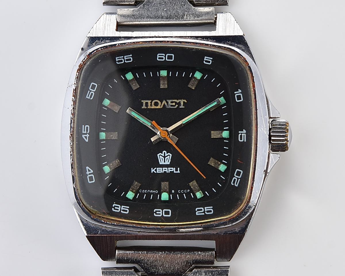 Large soviet POLJOT watch with automatic quartz movement