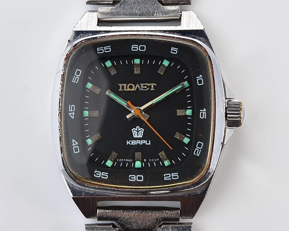 Large Soviet Poljot watch with quartz movement