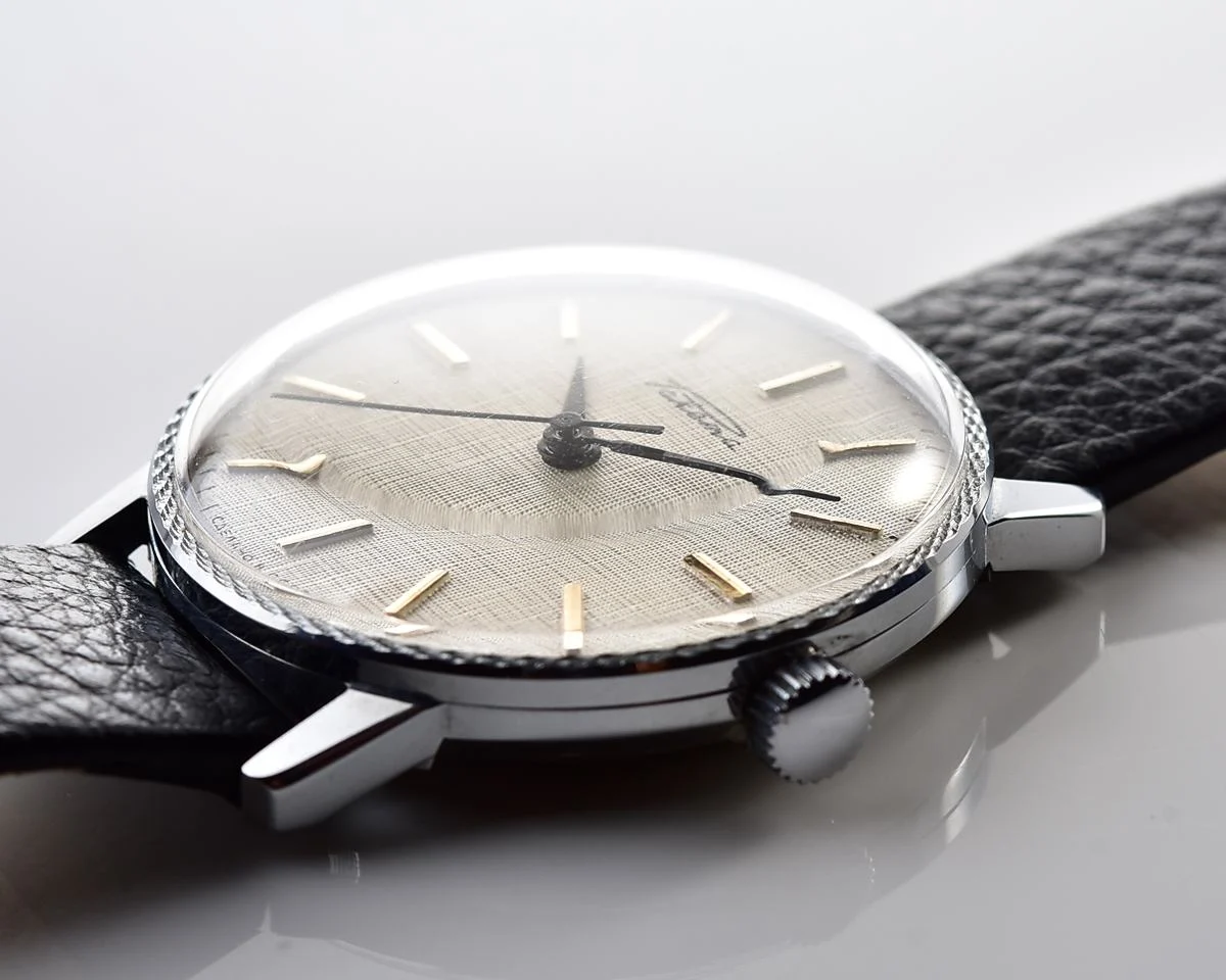 Soviet Raketa elegant vintage mechanical wristwatch