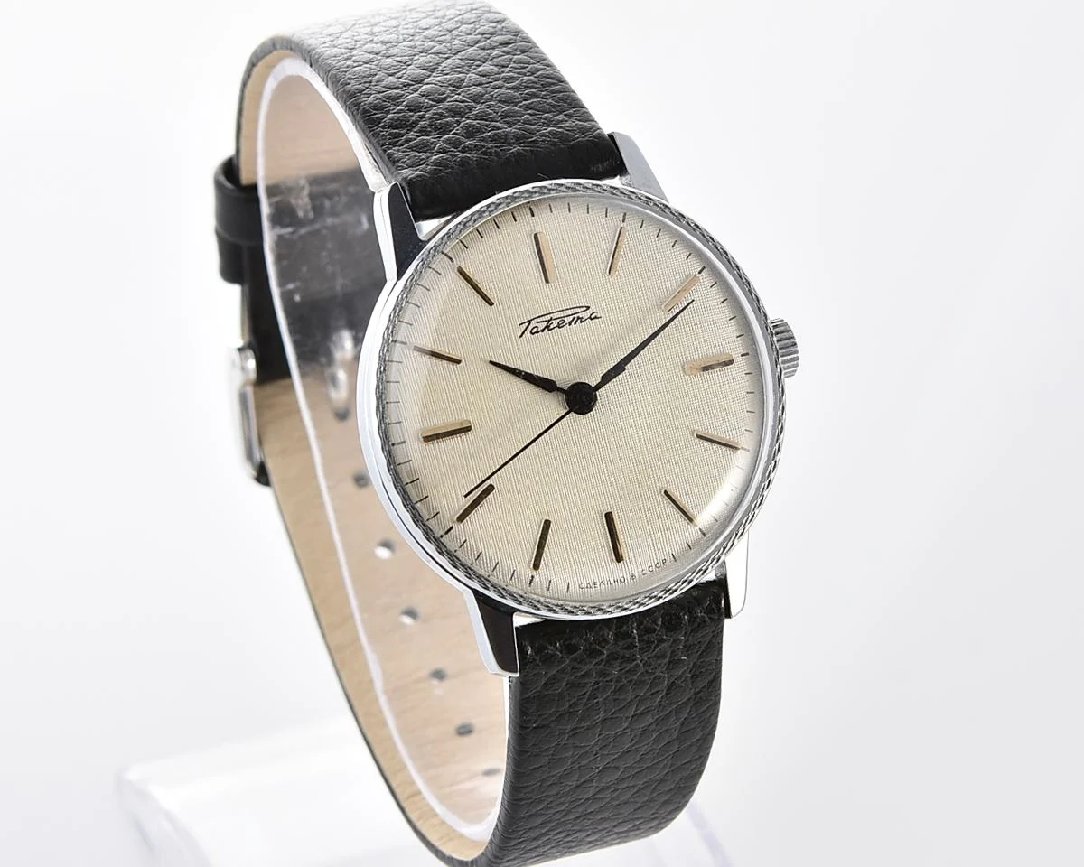 Soviet Raketa elegant vintage mechanical wristwatch