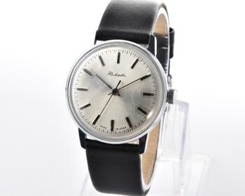 Soviet RAKETA elegant vintage mechanical wristwatch
