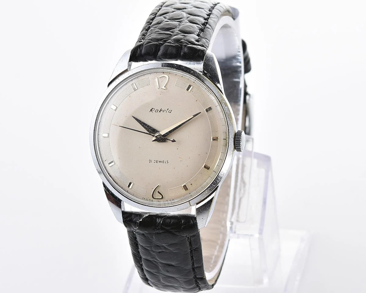 Excellent Raketa Baltica vintage Soviet mechanical watch