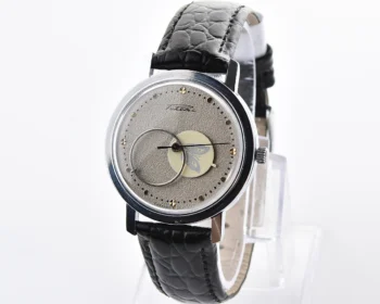 Vintage Soviet Raketa Copernicus Butterfly mechanical wristwatch