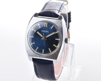 Soviet RAKETA vintage mechanical watch