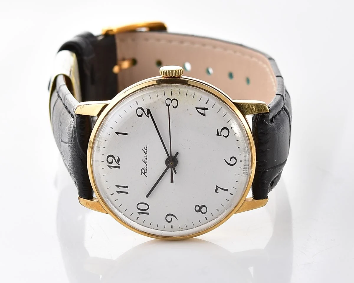 Gold-plated Soviet Raketa elegant vintage wristwatch