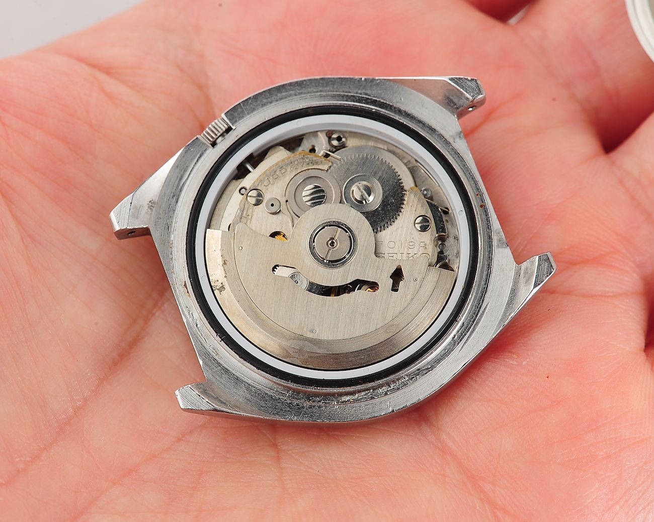 Vintage 1975 Seiko 5 Actus Automatic - Rare "No-5" Silver Sunburst Dial with Original Stamped Bracelet