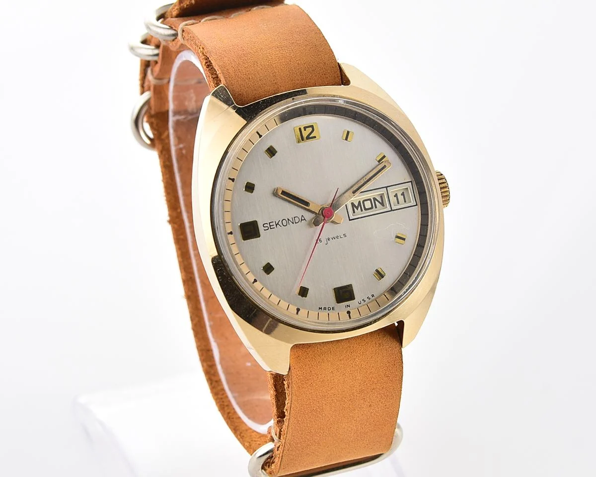 Excellent Sekonda vintage mechanical wristwatch