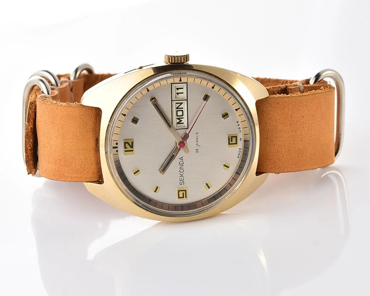 Excellent Sekonda vintage mechanical wristwatch