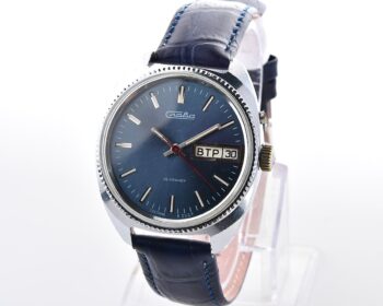 Excellent Slava vintage soviet mechanical wristwatch