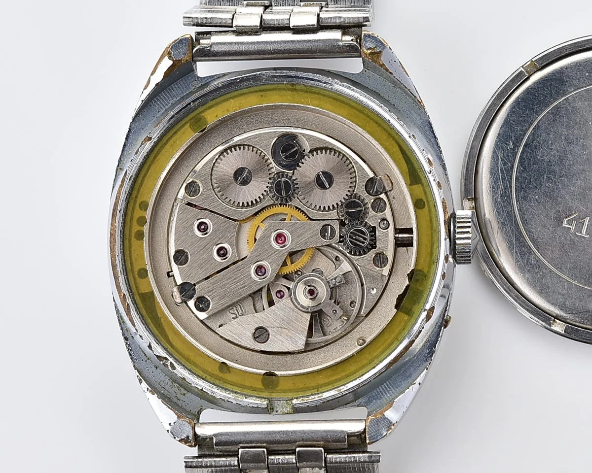 Large Slava Soviet mechanical vintage watch – automatic self winding movement