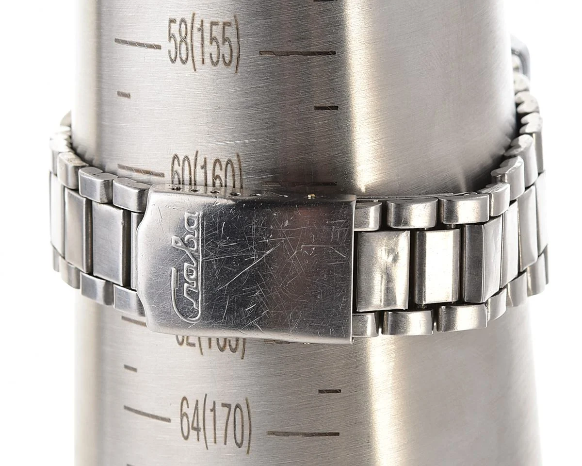Soviet Slava quartz wristwatch with beautiful faceted crystal