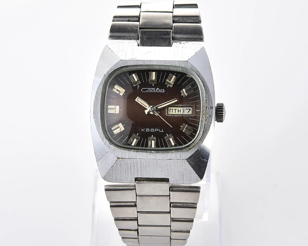 Soviet Slava quartz wristwatch with beautiful faceted crystal
