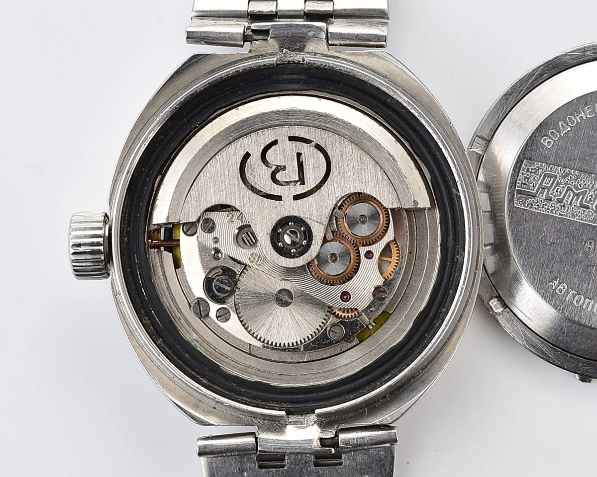 Vostok Amphibia Diver (Scuba Dude) wristwatch with a vintage stainless steel bracelet