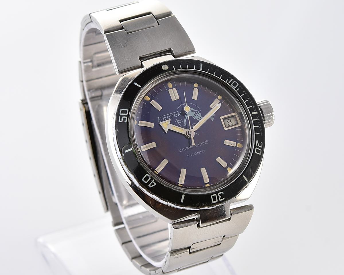 Vostok Amphibia DIVER wristwatch (Scuba Dude), with vintage stainless steel bracelet